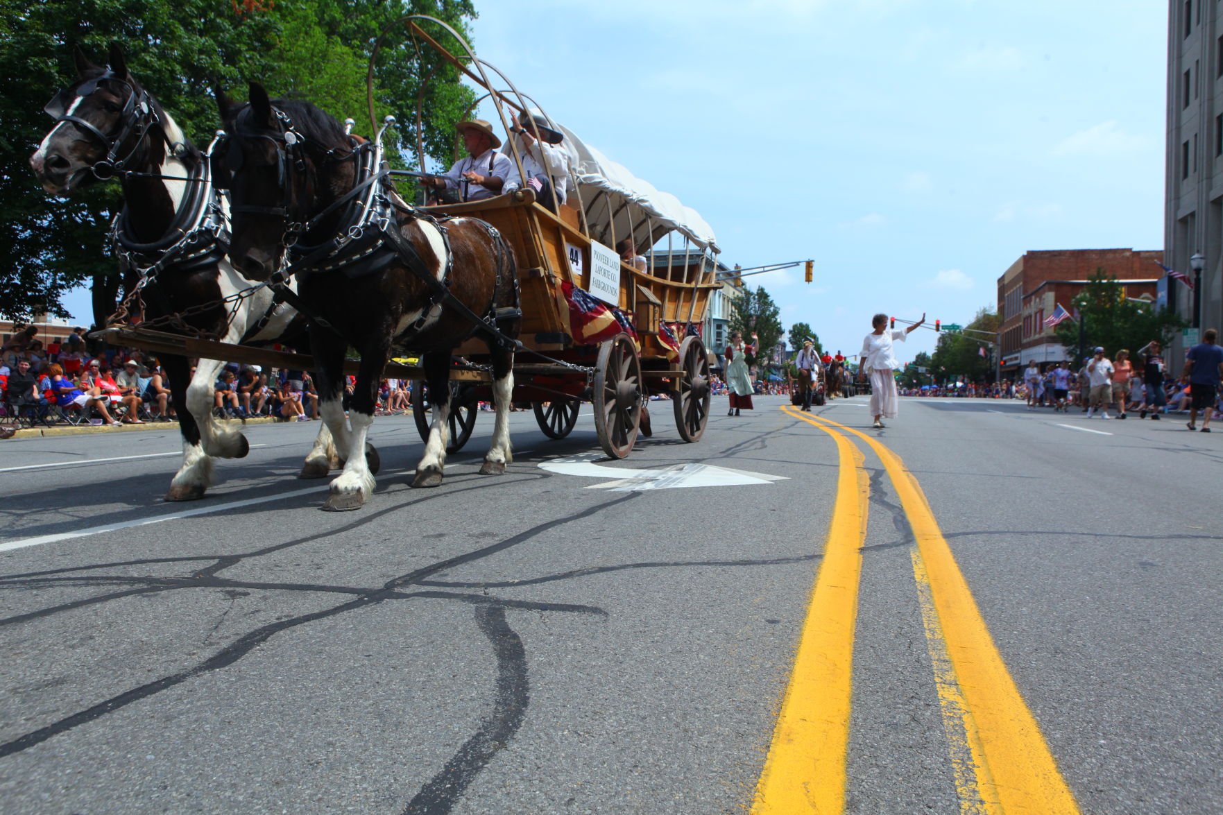 Gallery - LaPorte Parade 94.JPG